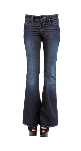 Flare jeans look great on women with hourglass figure