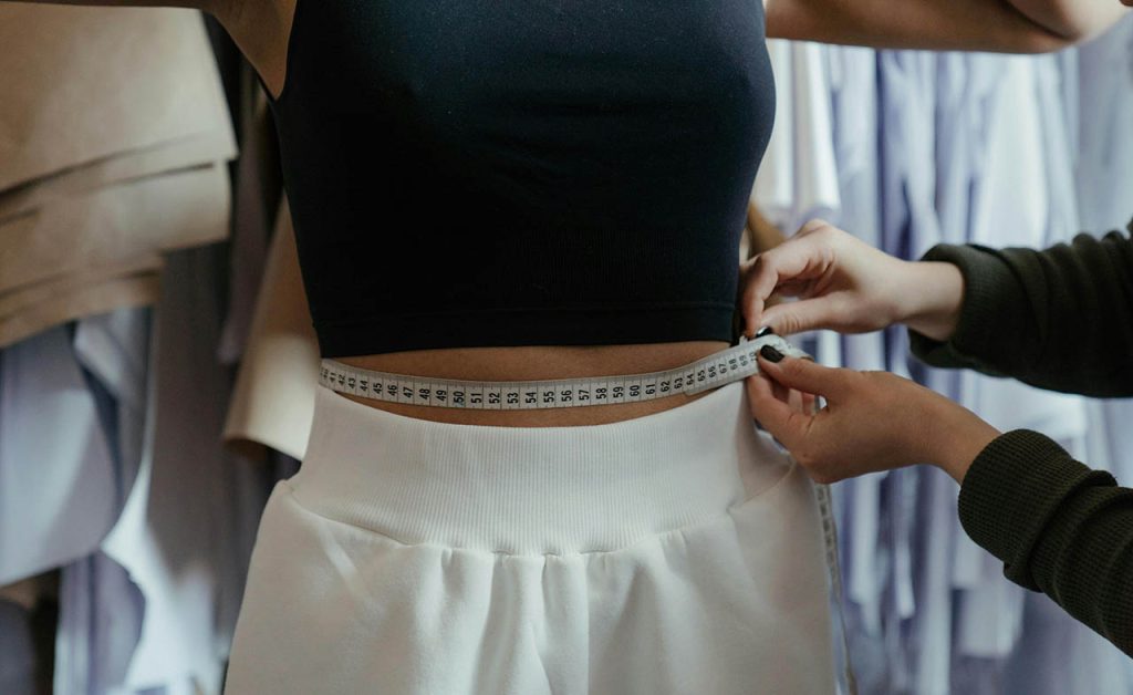 How to Measure Your Waist